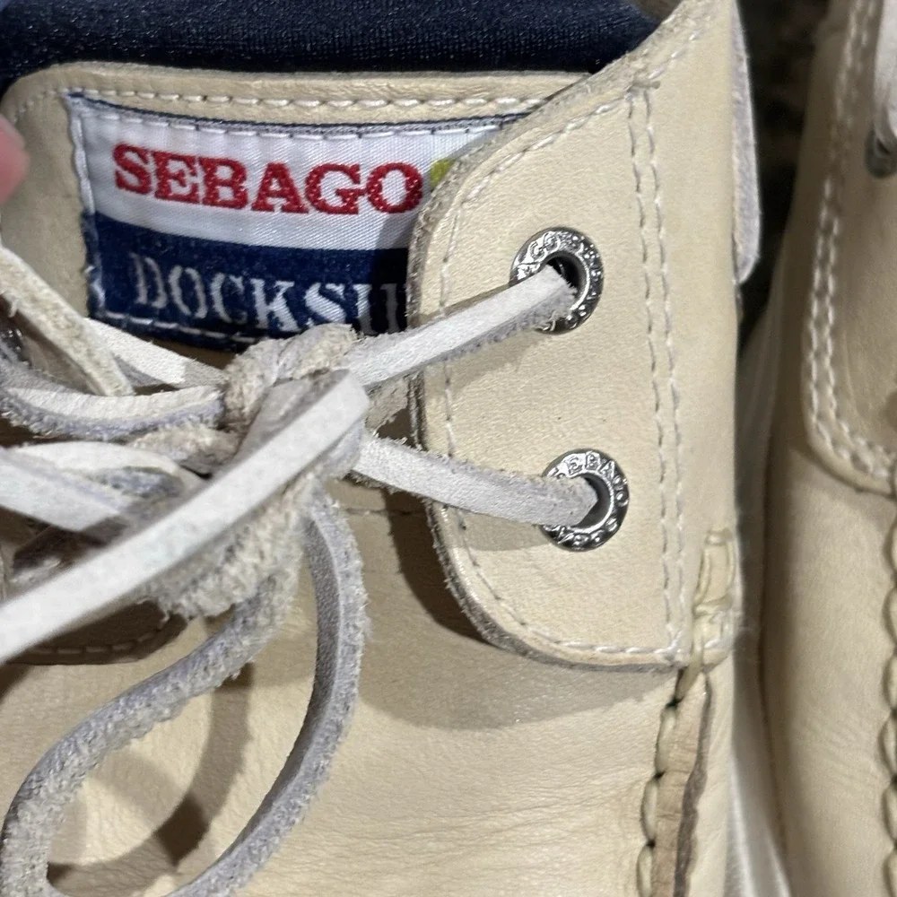 Cream leather Sebago Docksides boat shoes 10M